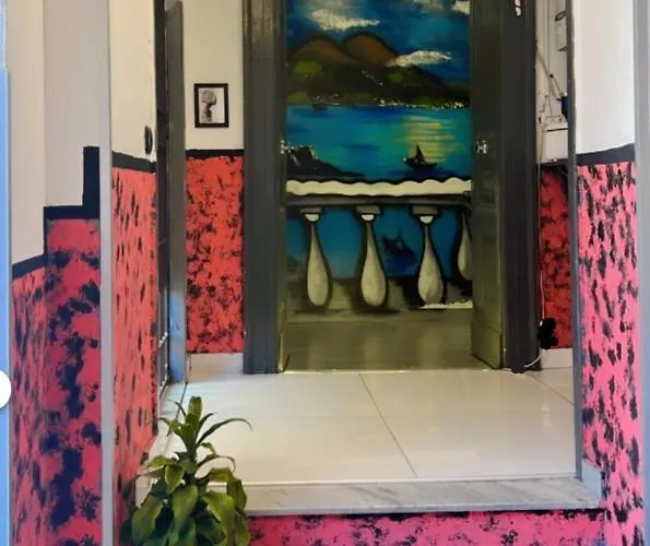 Beb Al Numero 15 Bed and Breakfast Νάπολη